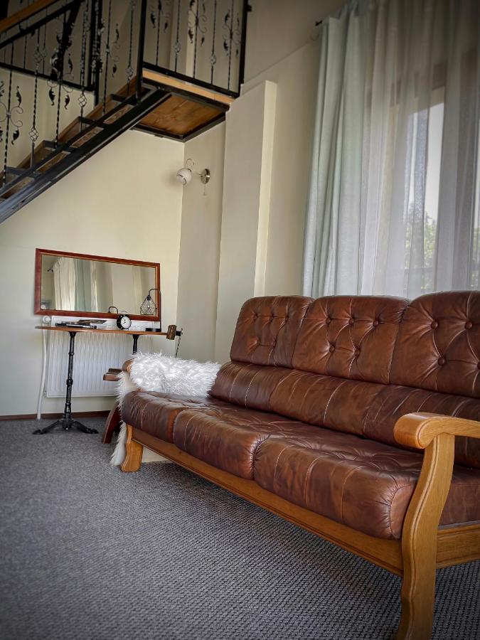 Hotel Art Montana Predeal Esterno foto